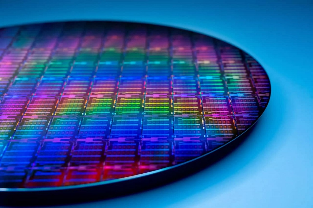 پردازنده‌های ۱۰ نانومتری اینتل از نمونه‌های ۱۴ نانومتری پیشی گرفت
